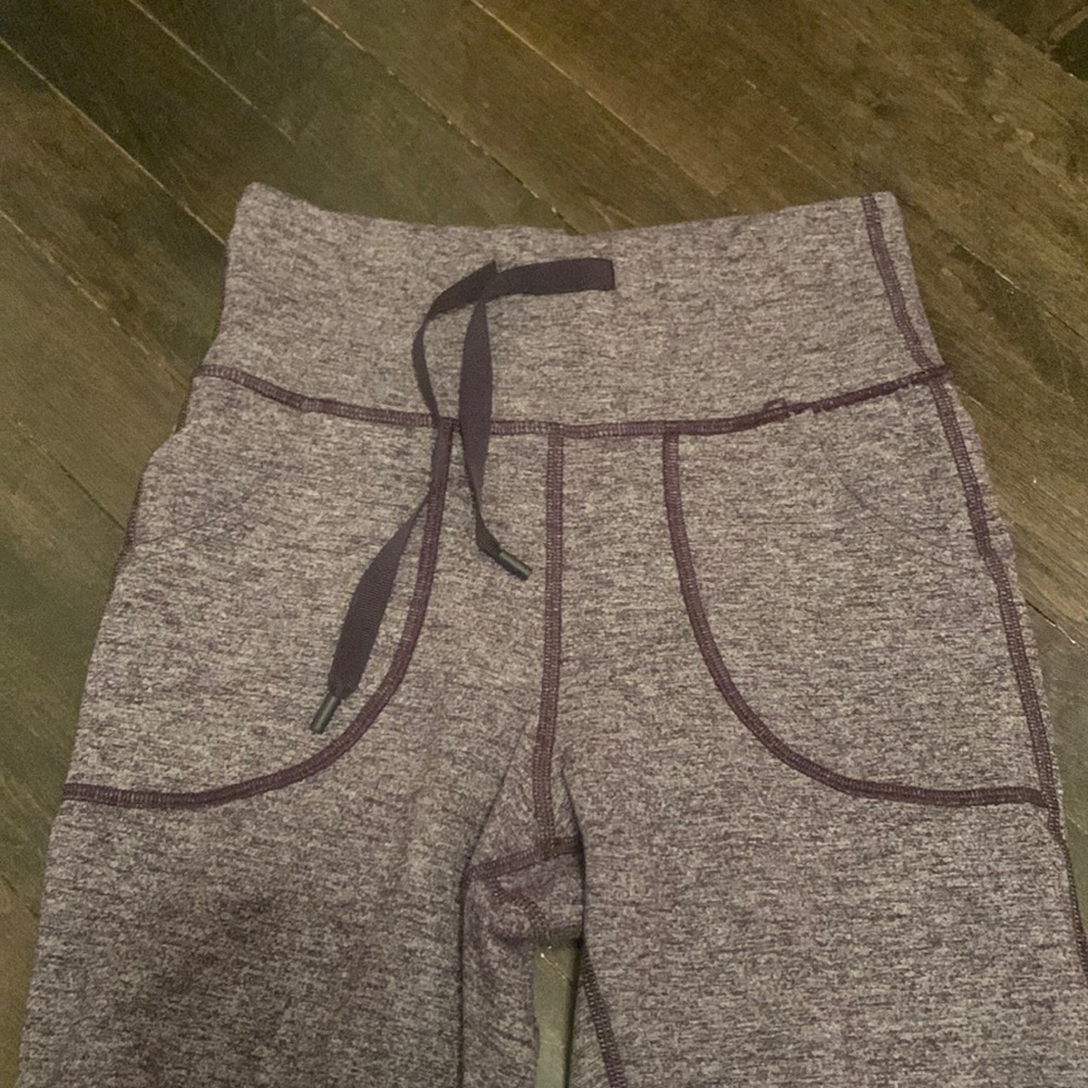 Lululemon skinny will pant size 4
